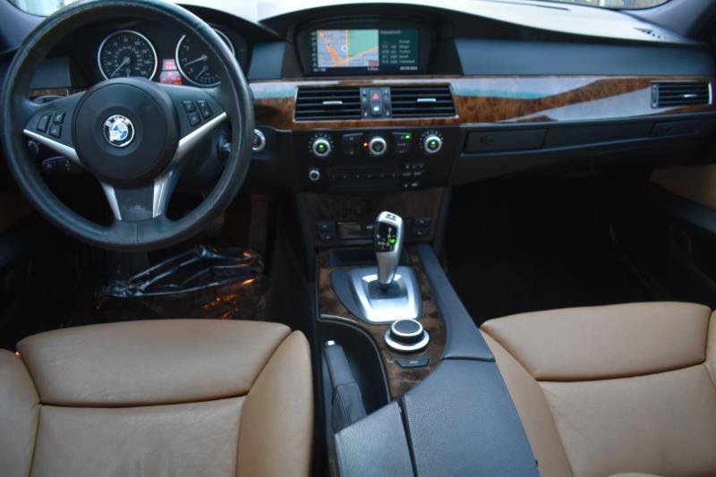 BMW 5-Series 535xi 2008