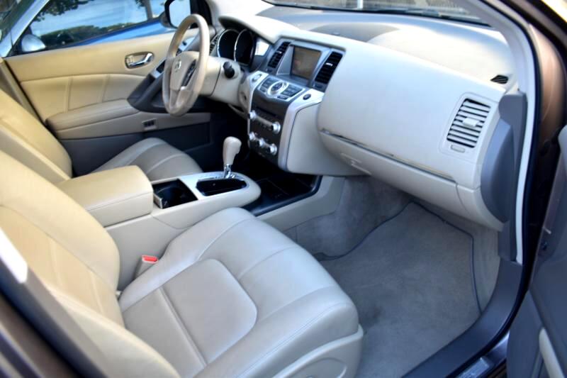 Nissan Murano SL 2011