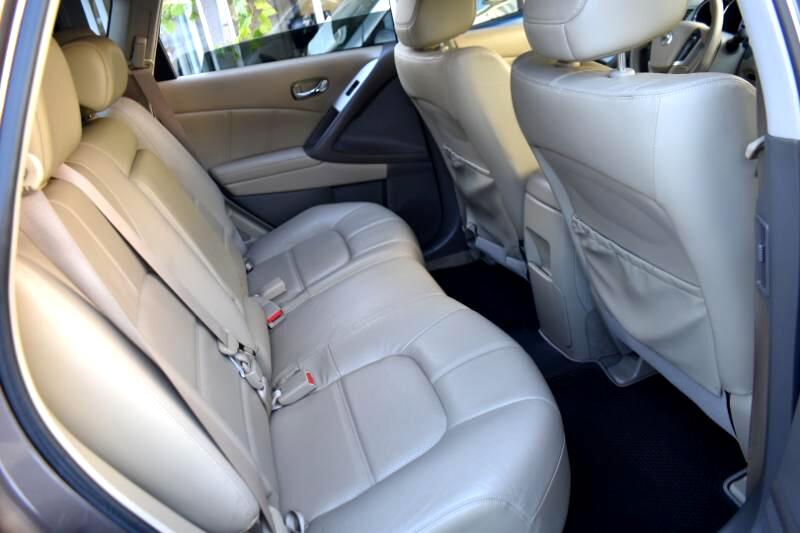 Nissan Murano SL 2011