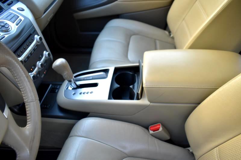 Nissan Murano SL 2011