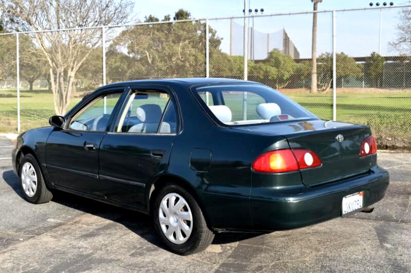 Toyota Corolla CE 2002