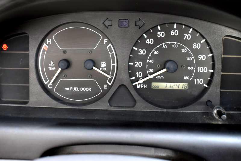 Toyota Corolla CE 2002