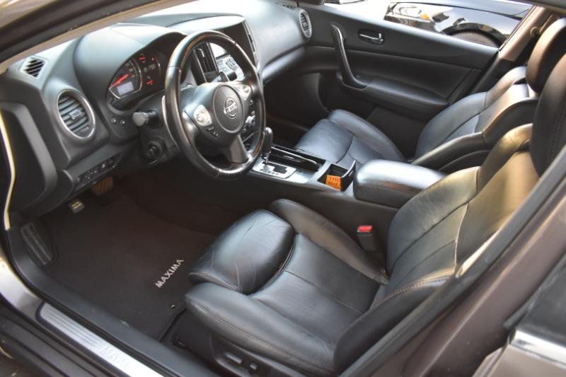 Nissan Maxima SL 2012