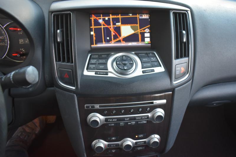 Nissan Maxima SL 2012