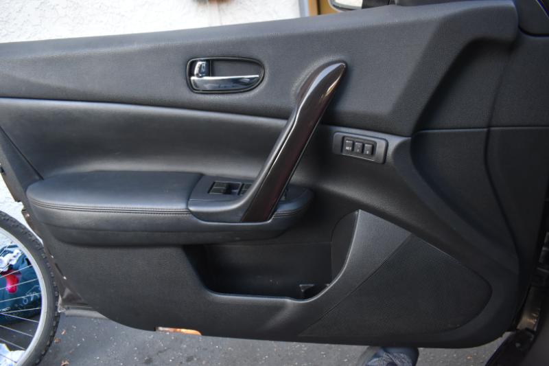 Nissan Maxima SL 2012