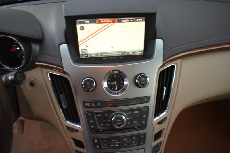 Cadillac CTS 3.6L SIDI with Navigation 2008