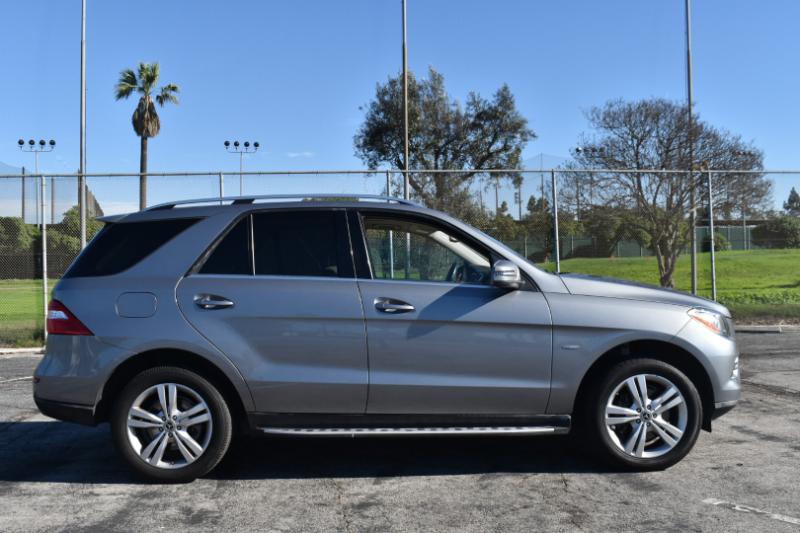 Mercedes-Benz M-Class ML350 4MATIC 2012