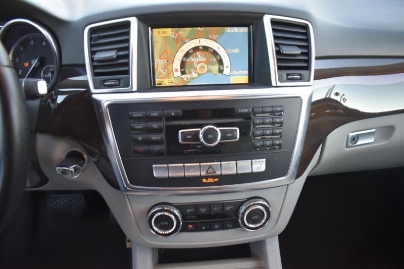 Mercedes-Benz M-Class ML350 4MATIC 2012