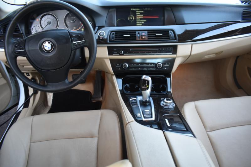 BMW 5-Series 528i xDrive 2013