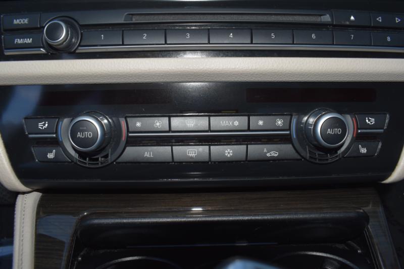 BMW 5-Series 528i xDrive 2013