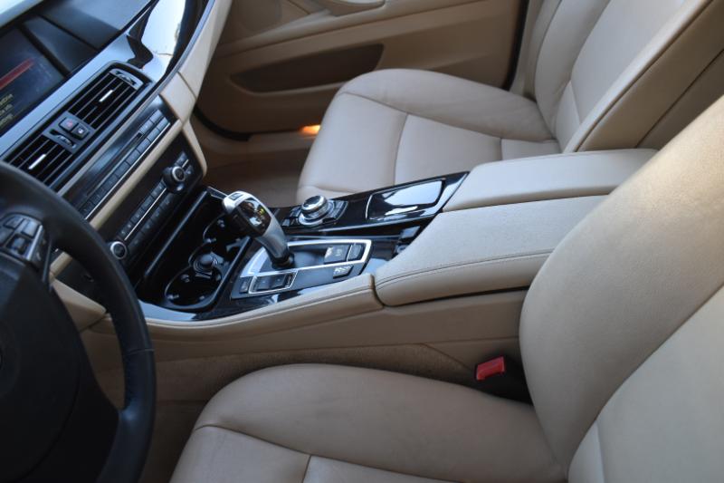 BMW 5-Series 528i xDrive 2013