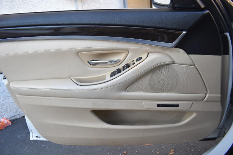 BMW 5-Series 528i xDrive 2013