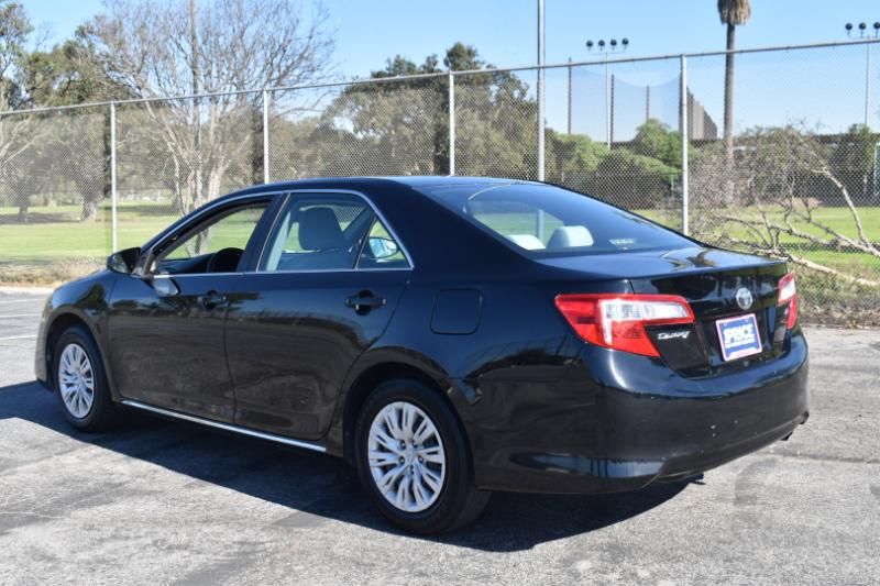 Toyota Camry LE 2012
