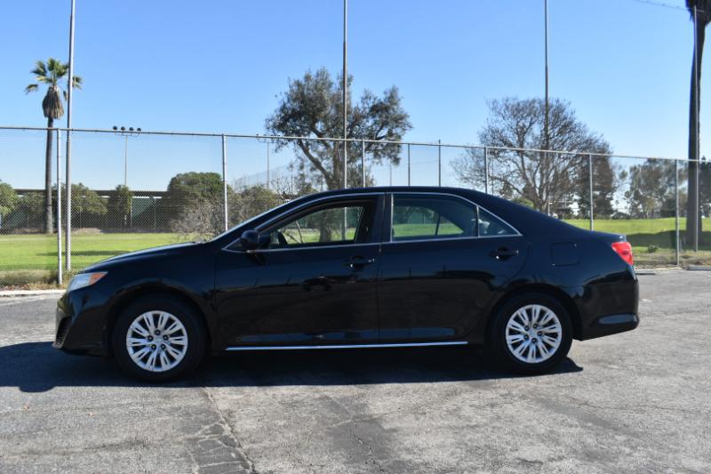Toyota Camry LE 2012