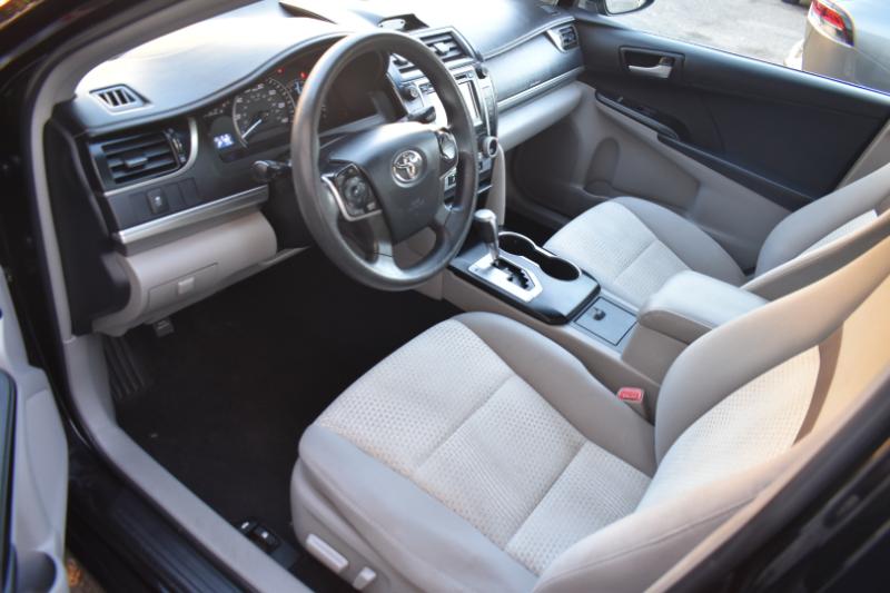 Toyota Camry LE 2012