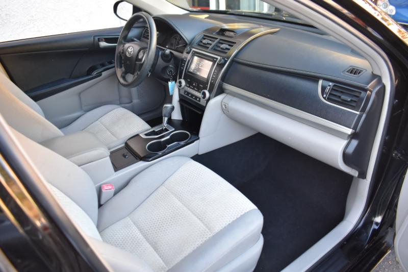 Toyota Camry LE 2012