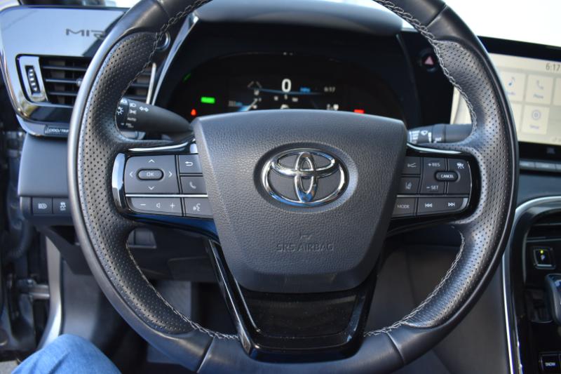 Toyota Mirai XLE 2021