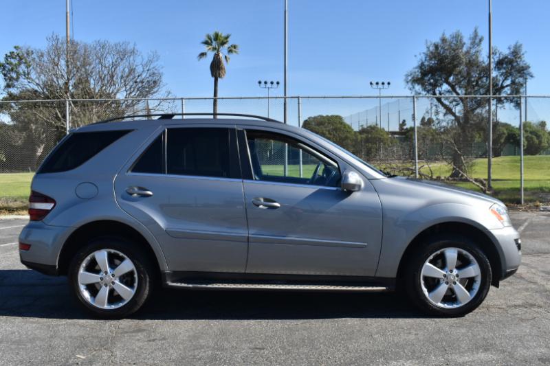 Mercedes-Benz M-Class ML350 2010