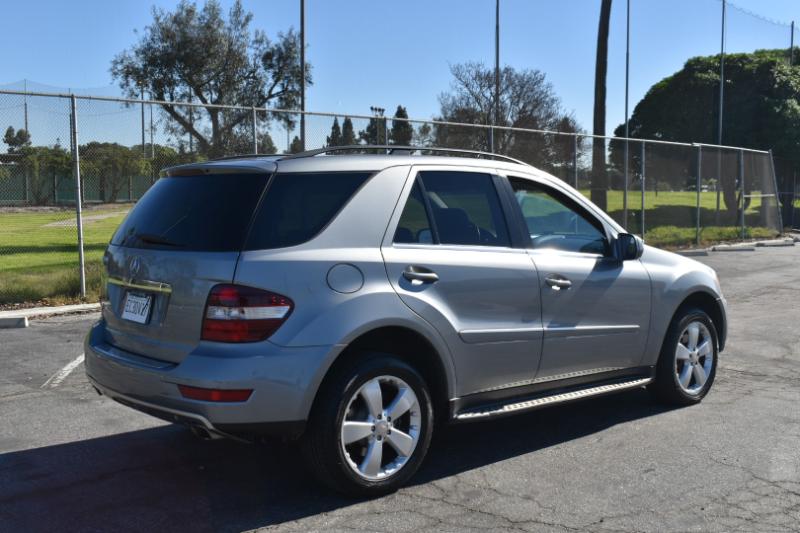 Mercedes-Benz M-Class ML350 2010