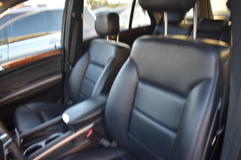 Mercedes-Benz M-Class ML350 2010