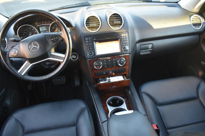 Mercedes-Benz M-Class ML350 2010