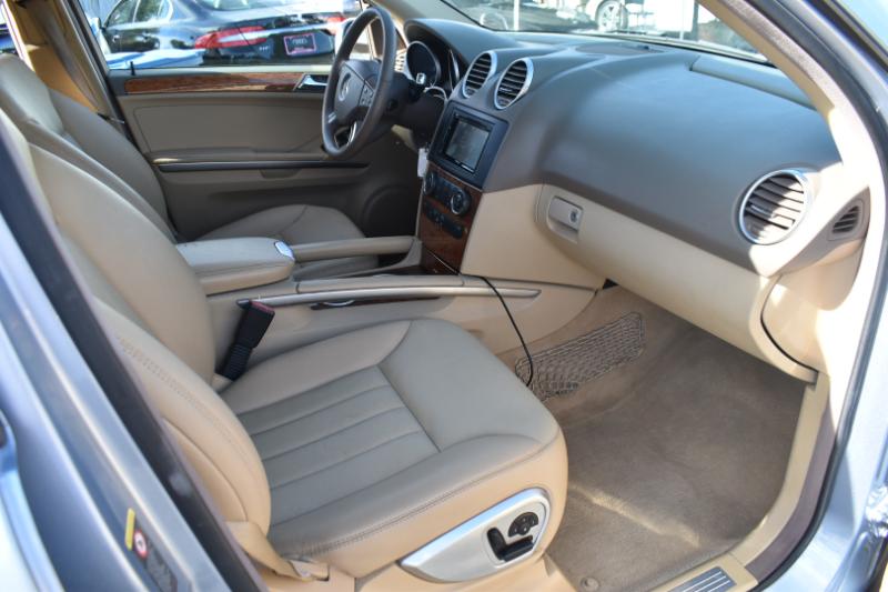 Mercedes-Benz M-Class ML350 2006