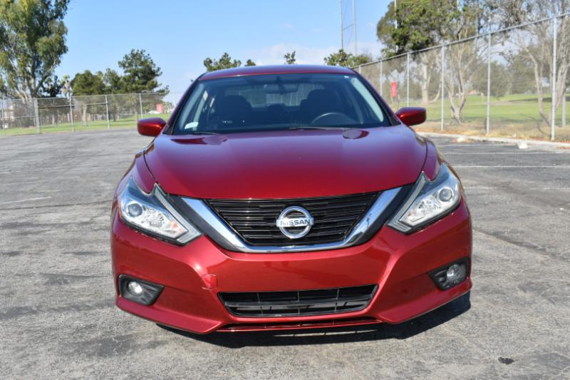 Nissan Altima 2.5 SV 2017