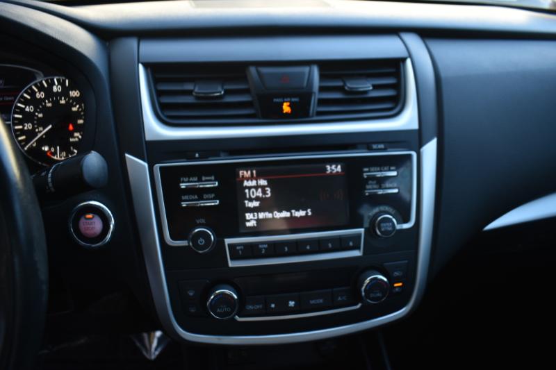 Nissan Altima 2.5 SV 2017