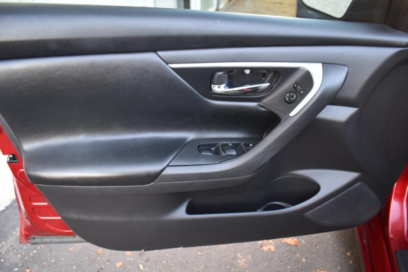 Nissan Altima 2.5 SV 2017