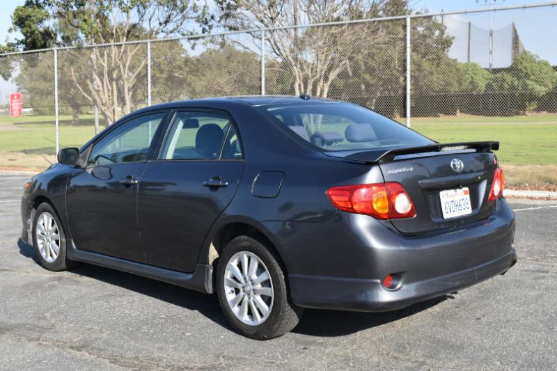 Toyota Corolla S 4-Speed AT 2010