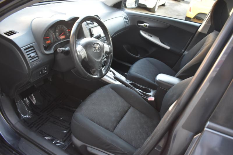 Toyota Corolla S 4-Speed AT 2010