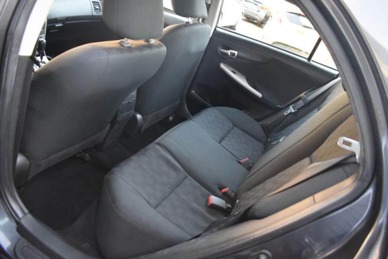 Toyota Corolla S 4-Speed AT 2010