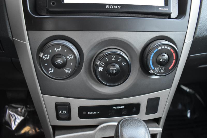 Toyota Corolla S 4-Speed AT 2010