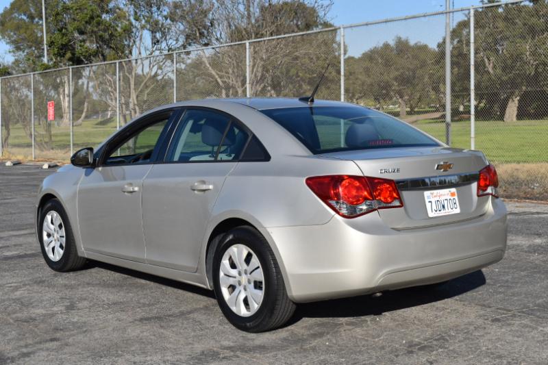 Chevrolet Cruze LS Auto 2014