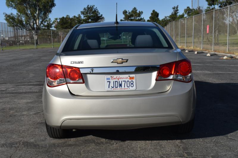 Chevrolet Cruze LS Auto 2014