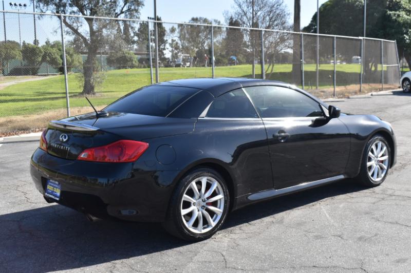 Infiniti G Convertible G37 2012