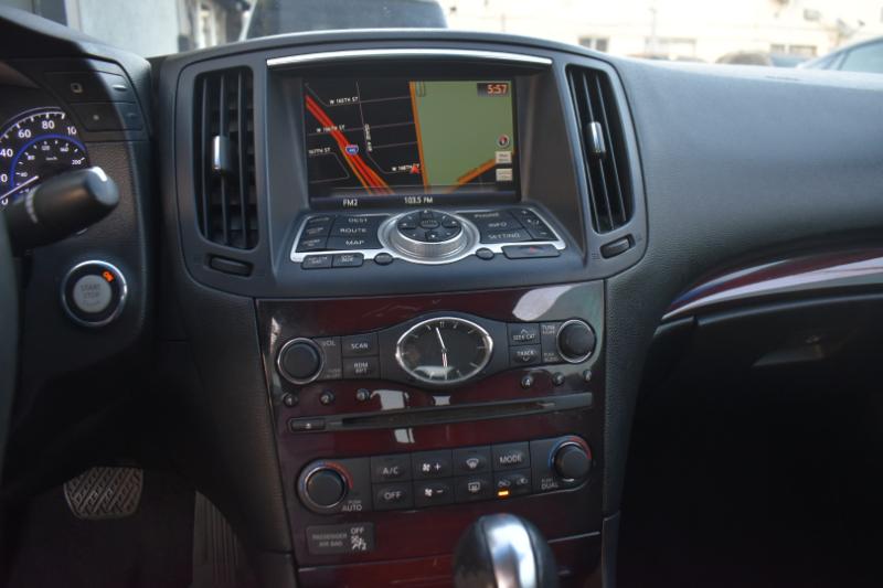 Infiniti G Convertible G37 2012