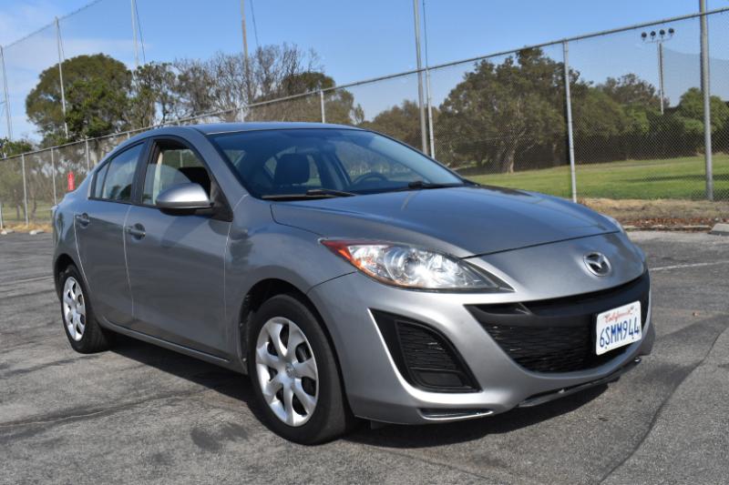 Mazda MAZDA3 i Sport 4-Door 2011