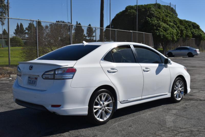 Lexus HS 250h Sedan 2011