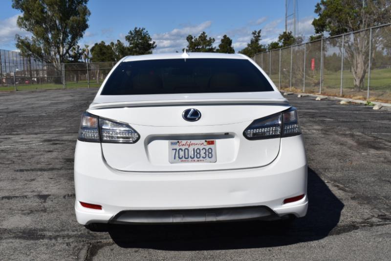 Lexus HS 250h Sedan 2011