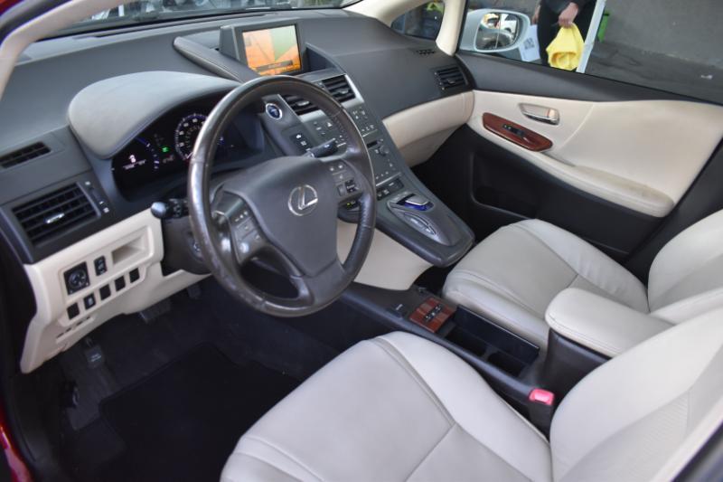 Lexus HS 250h Sedan 2011