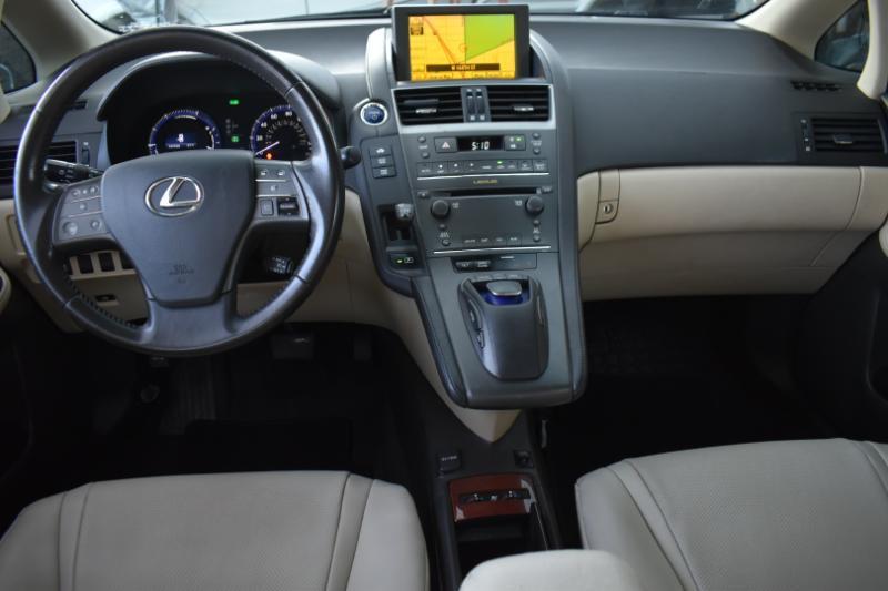 Lexus HS 250h Sedan 2011