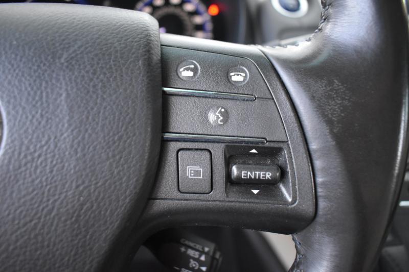 Lexus HS 250h Sedan 2011