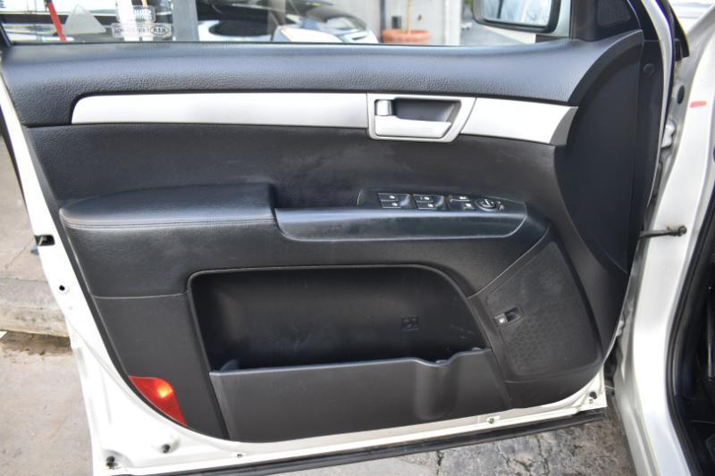 Kia Borrego EX V6 2009