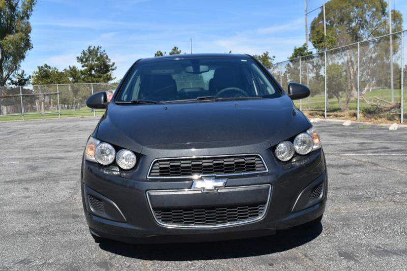 Chevrolet Sonic LS Auto Sedan 2016