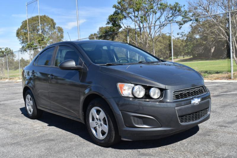 Chevrolet Sonic LS Auto Sedan 2016