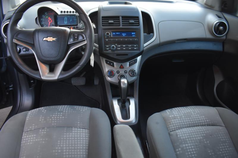Chevrolet Sonic LS Auto Sedan 2016