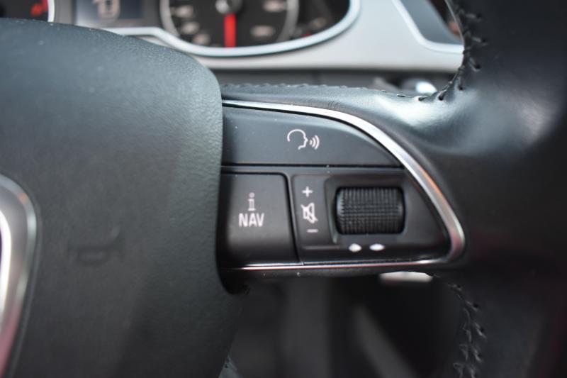 Audi A4 2.0 T Sedan FrontTrak Multitronic 2015