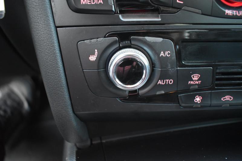 Audi A4 2.0 T Sedan FrontTrak Multitronic 2015