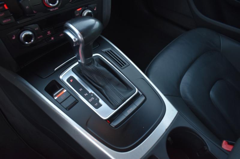 Audi A4 2.0 T Sedan FrontTrak Multitronic 2015